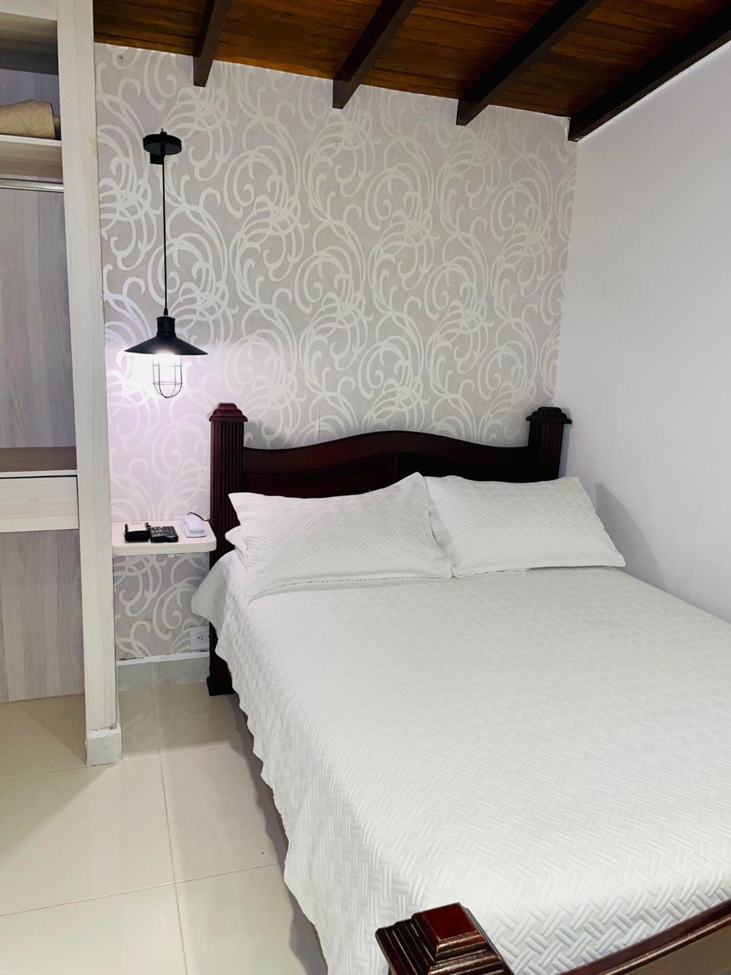 Hotel Simon Μεντεγίν Εξωτερικό φωτογραφία