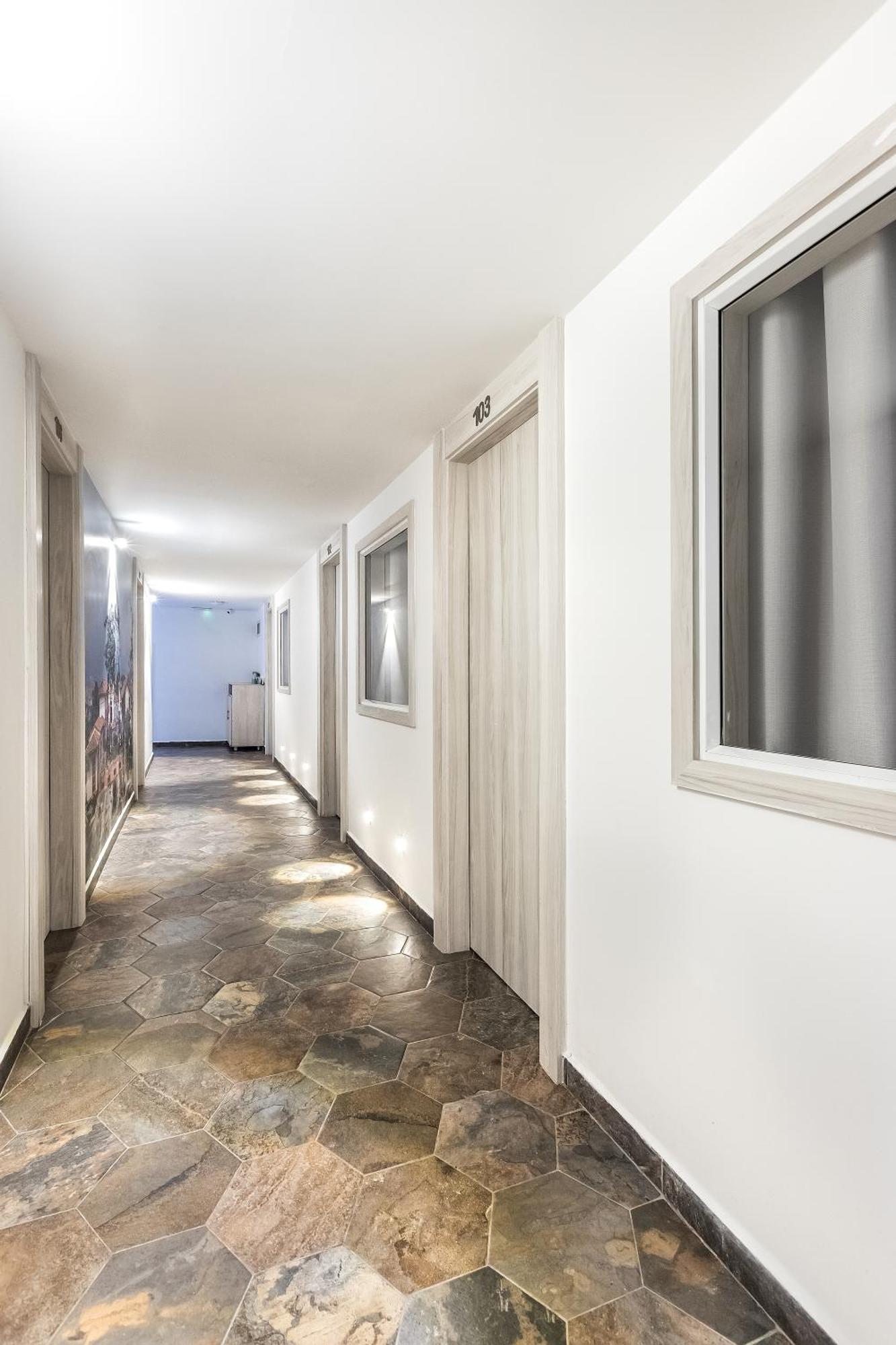 Hotel Simon Μεντεγίν Εξωτερικό φωτογραφία